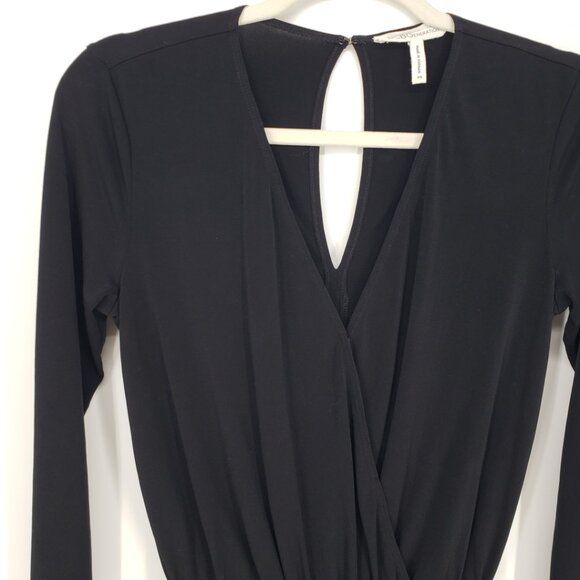 3/$25 BCBGeneration Faux Wrap Romper XS Long Sleeves Surplice V Neck BCBG Black - Picture 4 of 9
